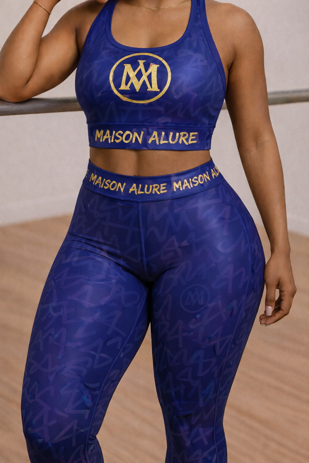 Maison Alure Signature Women’s Performance Set