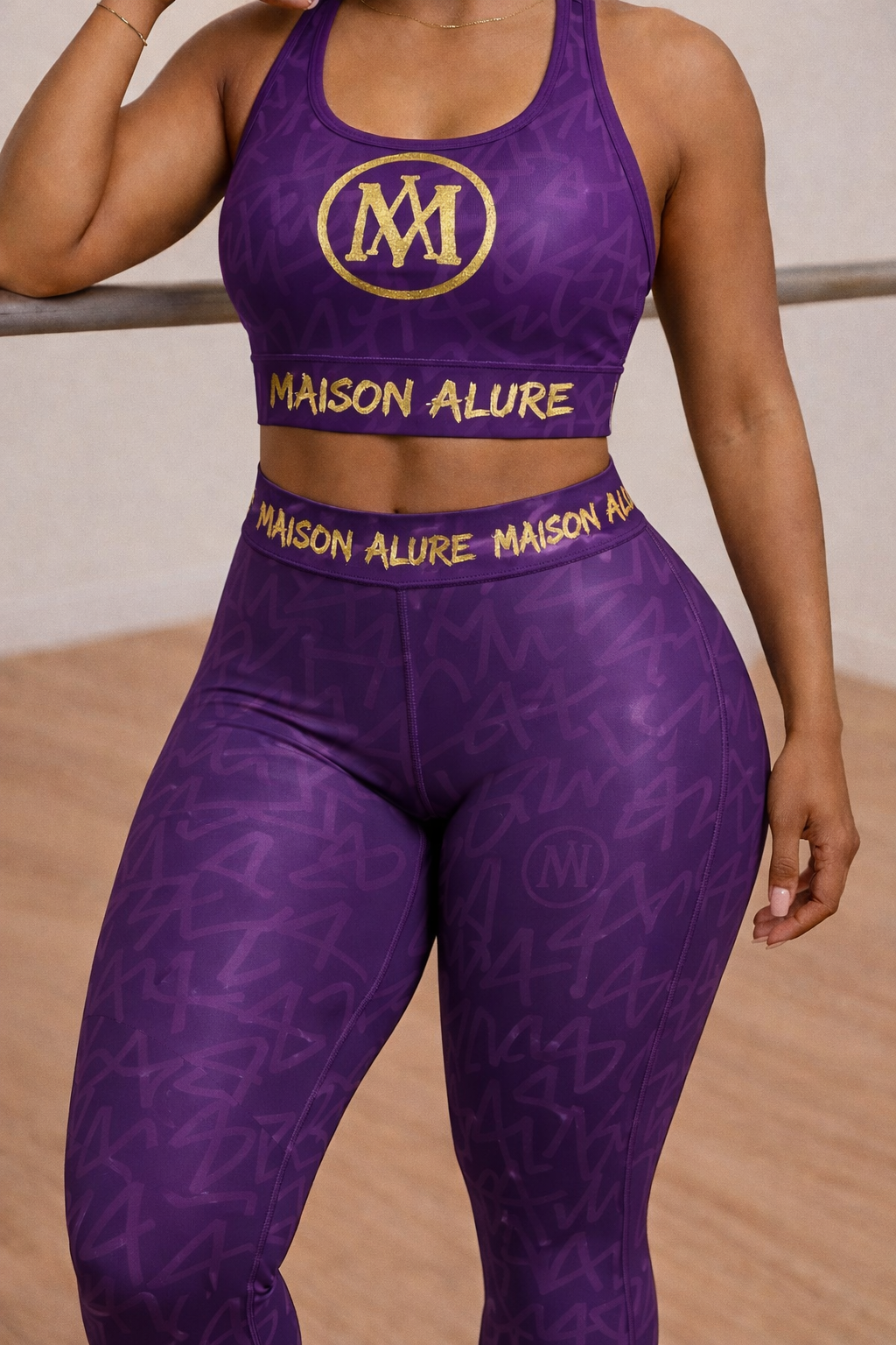 Maison Alure Signature Women’s Performance Set